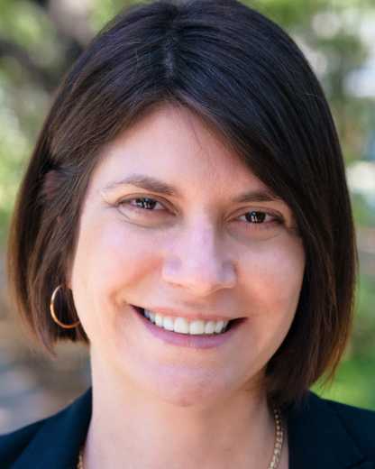Portrait of Caroline Lerner Perel
